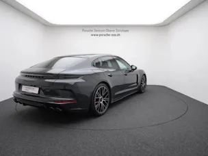 PORSCHE Panamera GTS