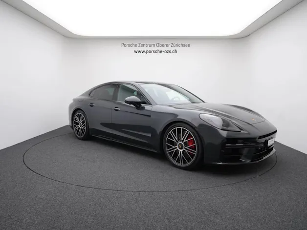 PORSCHE Panamera GTS