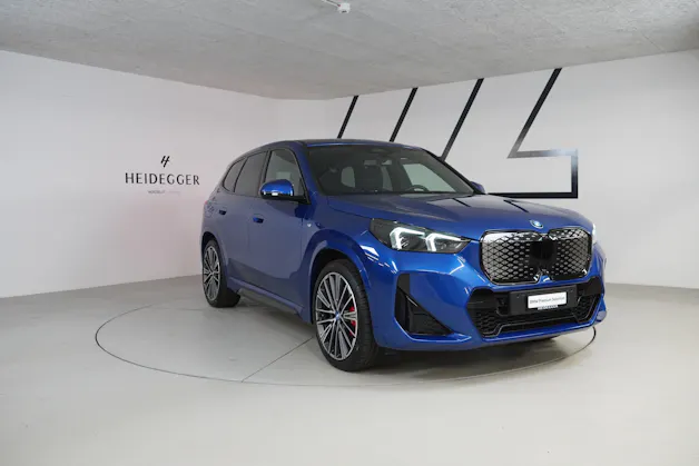 BMW iX1 xDrive 30 M Sport Pro