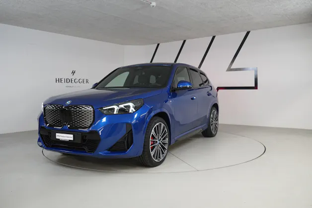 BMW iX1 xDrive 30 M Sport Pro