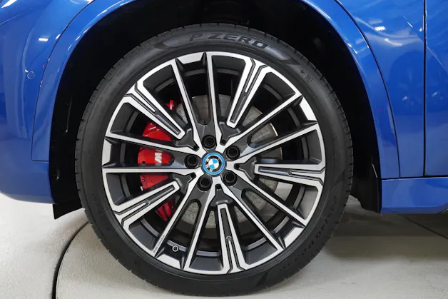BMW iX1 xDrive 30 M Sport Pro