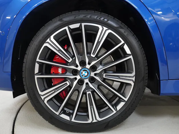 BMW iX1 xDrive 30 M Sport Pro