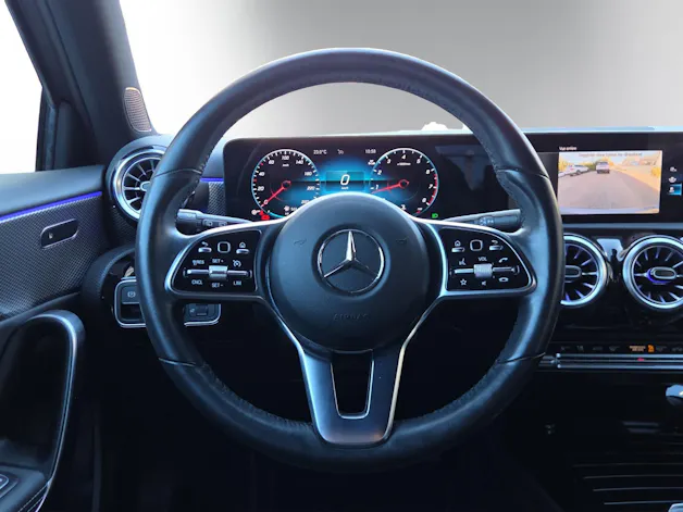MERCEDES-BENZ A 180 Night Star
