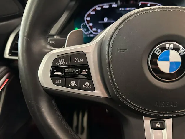 BMW X6 M50i Steptronic