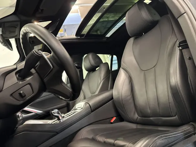 BMW X6 M50i Steptronic