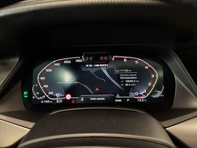 BMW X6 M50i Steptronic