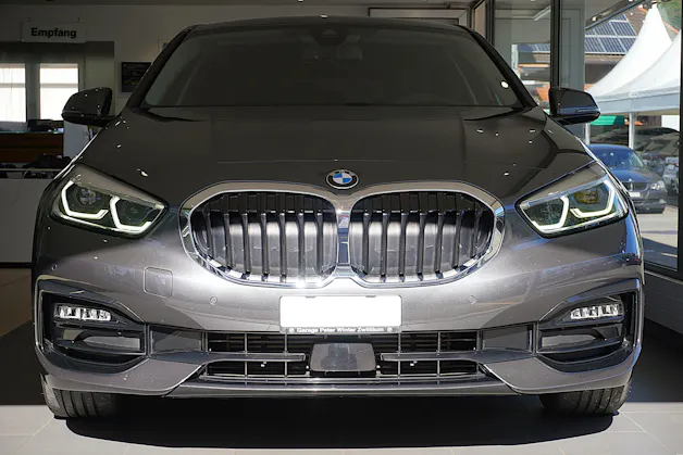 BMW 120d xDrive Steptronic Sport Line
