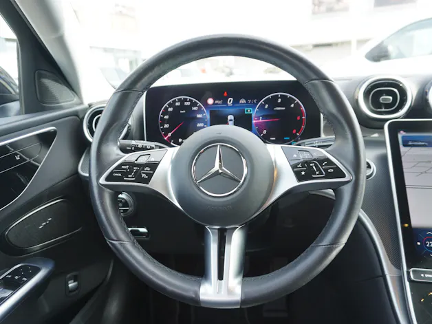 MERCEDES-BENZ C 200 d T