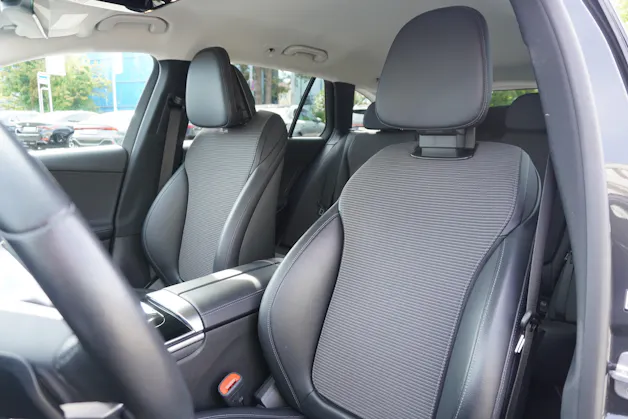 MERCEDES-BENZ C 200 d T