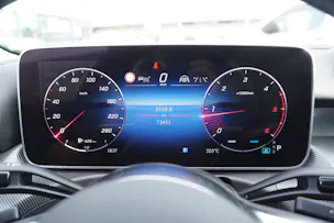 MERCEDES-BENZ C 200 d T