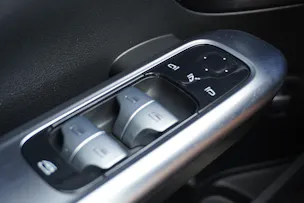 MERCEDES-BENZ C 200 d T