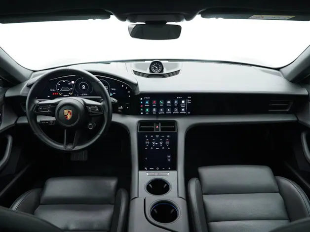 PORSCHE Taycan 4 Cross Turismo