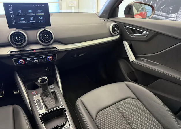 AUDI SQ2 TFSI quattro S-tronic