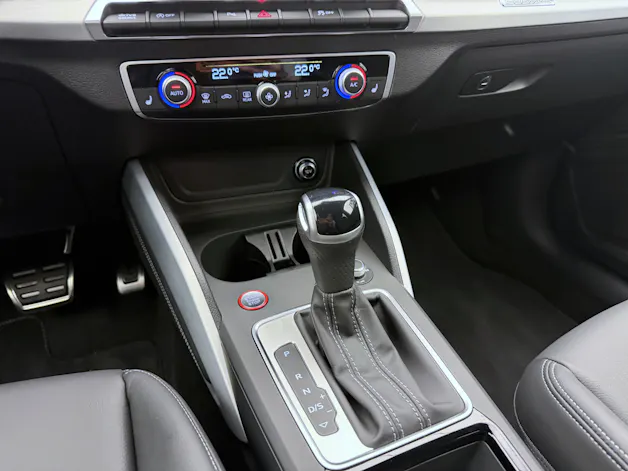 AUDI SQ2 TFSI quattro S-tronic