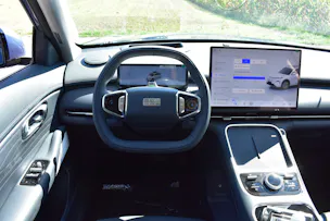 Geely Starray EM-i Max+ PHEV