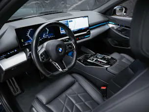 BMW 520d xDrive M Sport Steptronic *21" Felgen*Werksgarantie*Memory*