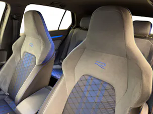 VW Golf 8 2.0 TSI R DSG 4motion