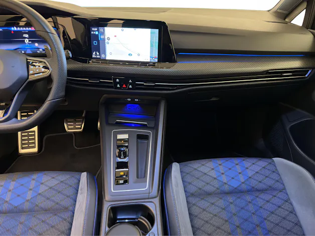 VW Golf 8 2.0 TSI R DSG 4motion