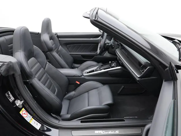 PORSCHE 911 Turbo S Cabriolet