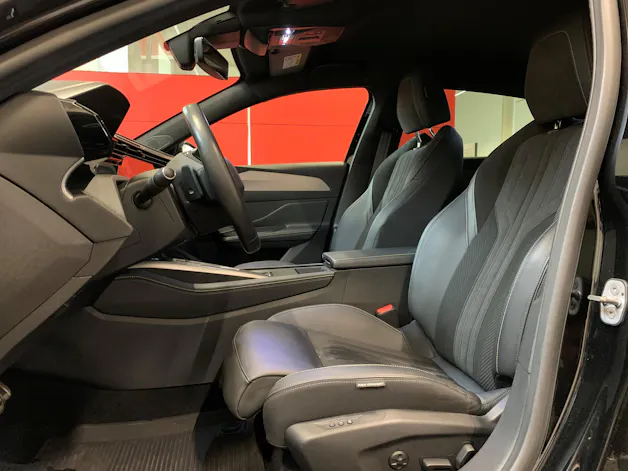 PEUGEOT 308 1.2 Pure Tech GT EAT8