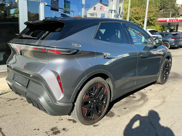 CUPRA Raval 211 PS ENDURANCE LAUNCH EDITION DYNAMIC PLUS PLASMA