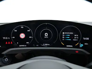PORSCHE Taycan 4S