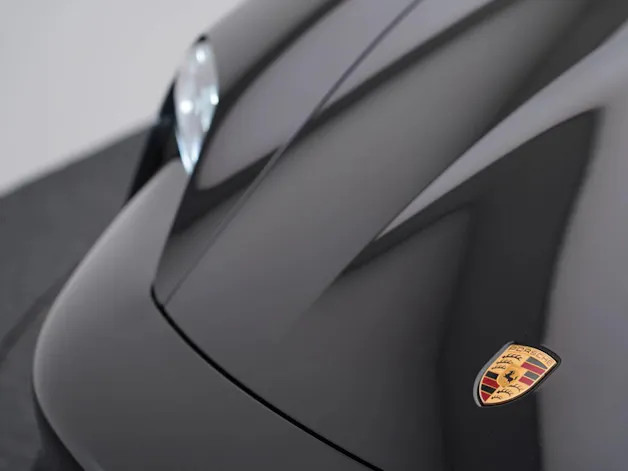 PORSCHE Taycan 4S