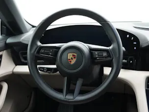 PORSCHE Taycan 4S