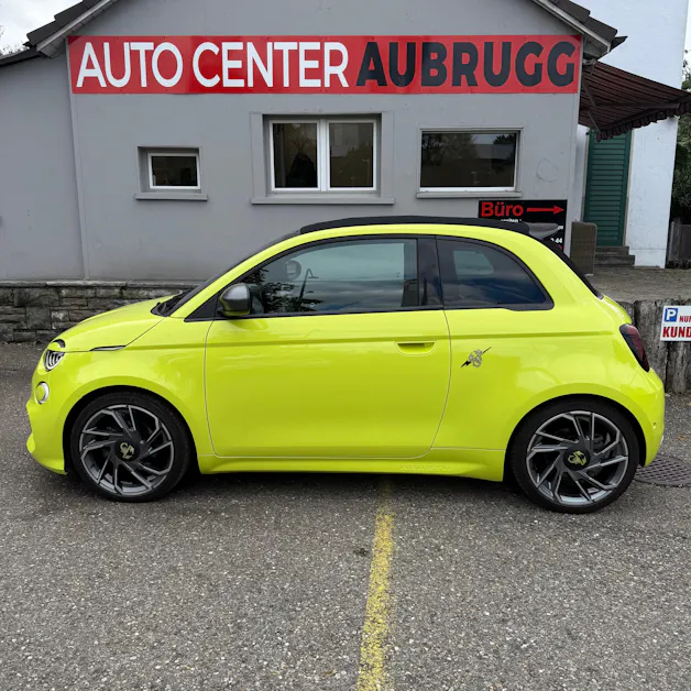 FIAT 500e Abarth Cabrio Scorpionissima