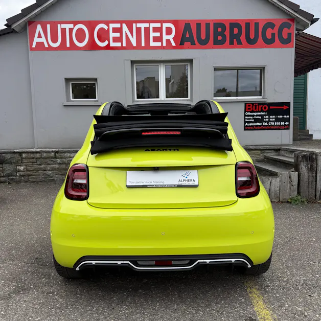 FIAT 500e Abarth Cabrio Scorpionissima