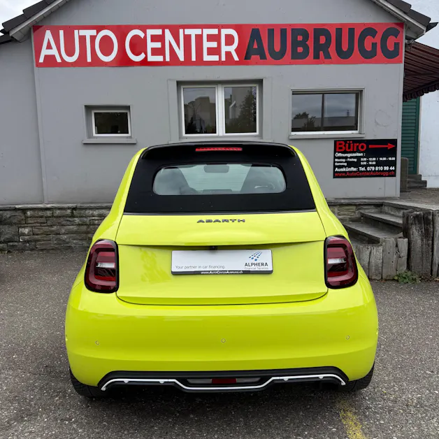 FIAT 500e Abarth Cabrio Scorpionissima
