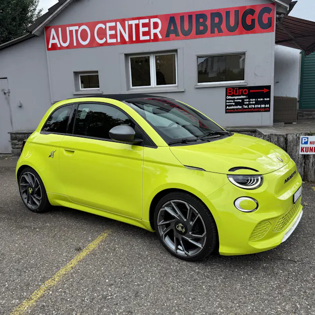 FIAT 500e Abarth Cabrio Scorpionissima