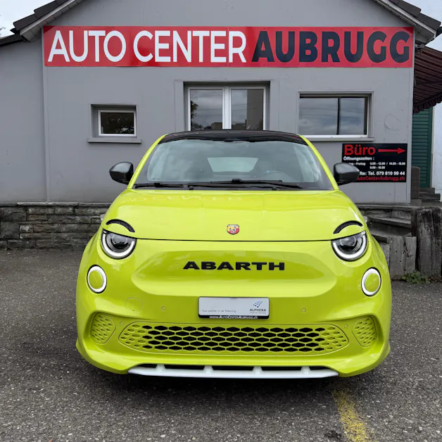 FIAT 500e Abarth Cabrio Scorpionissima