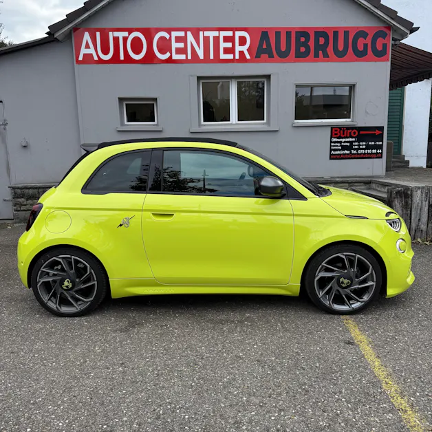 FIAT 500e Abarth Cabrio Scorpionissima