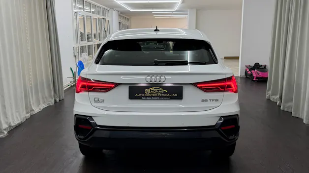 AUDI Q3 Sportback 35 TFSI Attraction S-tronic