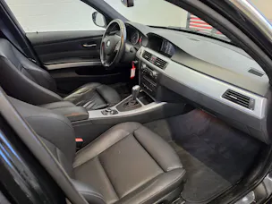 BMW 335i xDrive Touring Steptronic M SPORTPAKET