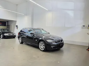 BMW 335i xDrive Touring Steptronic M SPORTPAKET