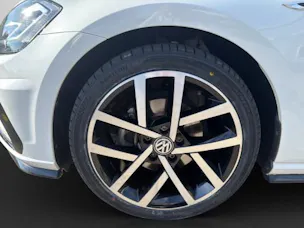 VW Golf 1.5 TSI EVO High
