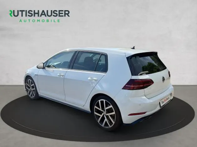 VW Golf 1.5 TSI EVO High