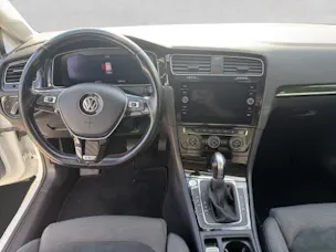 VW Golf 1.5 TSI EVO High