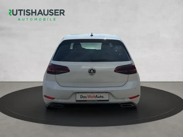 VW Golf 1.5 TSI EVO High