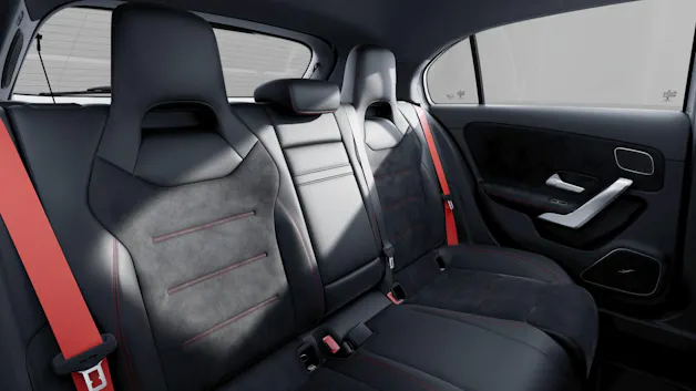 MERCEDES-BENZ A 35 AMG 4MATIC