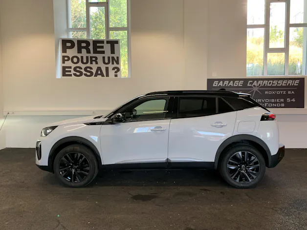PEUGEOT 2008 1.2 PureTech GT