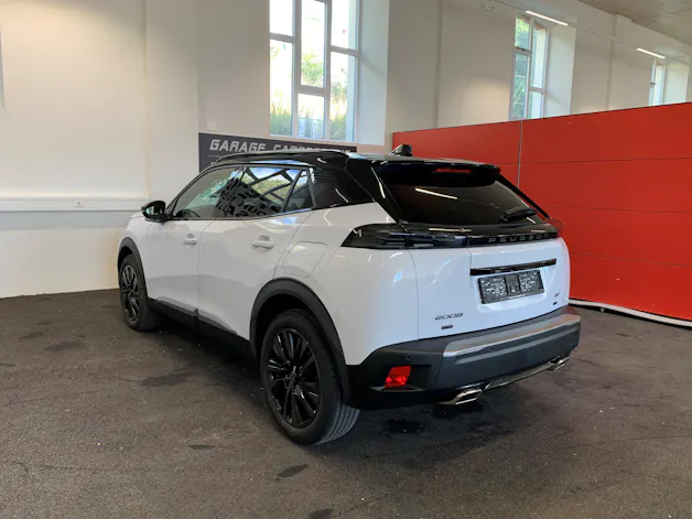 PEUGEOT 2008 1.2 PureTech GT