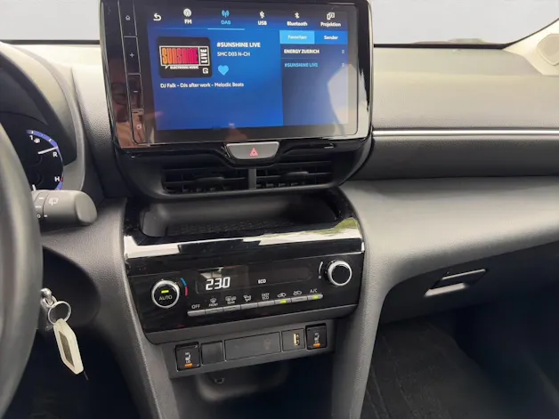 Toyota Yaris Cross 1.5 Comfort e-CVT Style