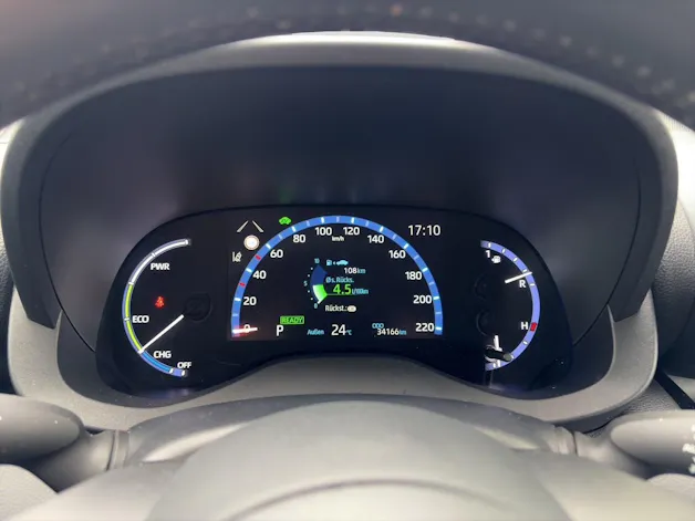 Toyota Yaris Cross 1.5 Comfort e-CVT Style