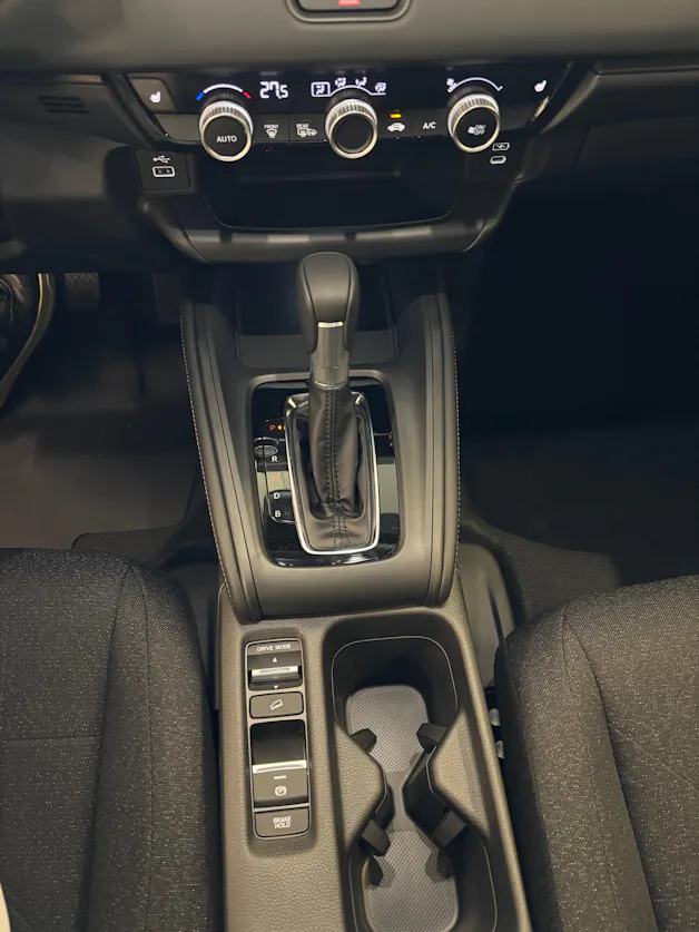 HONDA HR-V 1.5i-MMD Elegance CVT