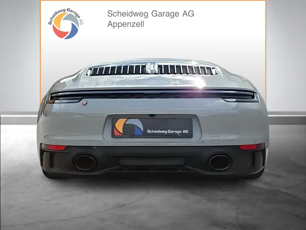 PORSCHE 911 Carrera 4 GTS Cabriolet PDK