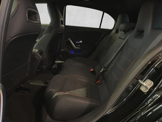 MERCEDES-BENZ A 220 AMG Line 4M W177