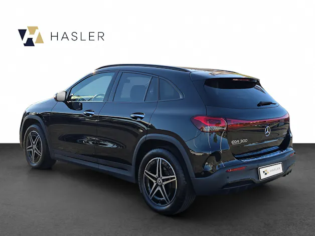 MERCEDES-BENZ EQA 300 AMG Line 4Matic